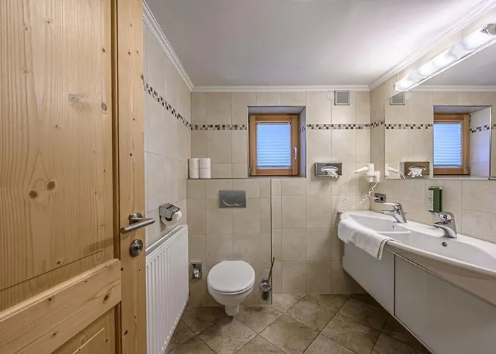 Premium Zirbe Emberg (Schwaz)